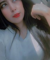 Axelle +971525590607